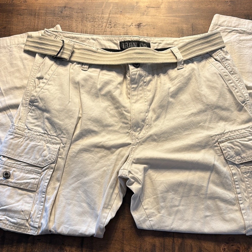 Men’s khakis - Picture 2 of 4